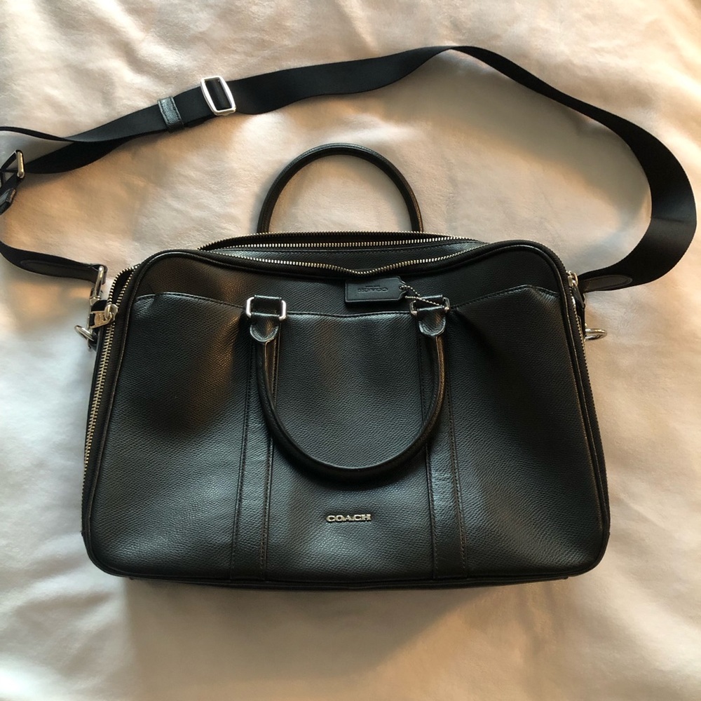 Coach Metropolitan Pebbled Leather Men's Laptop Bag with Detachable Strap